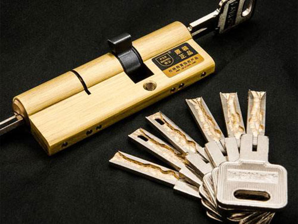 浪卡子24小时上门开锁公司